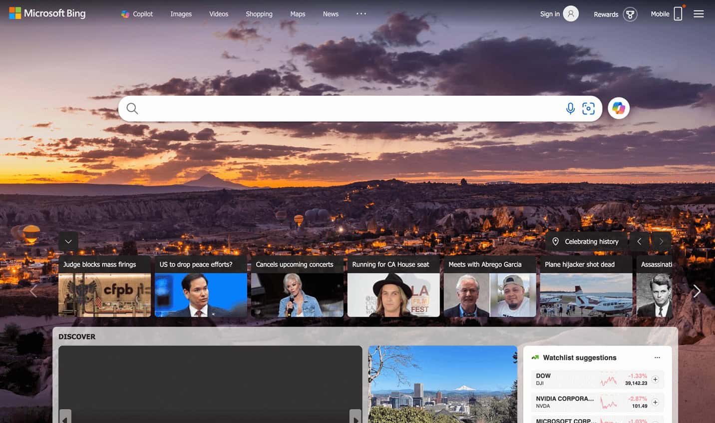 The Bing search engine as a Google alternative.
