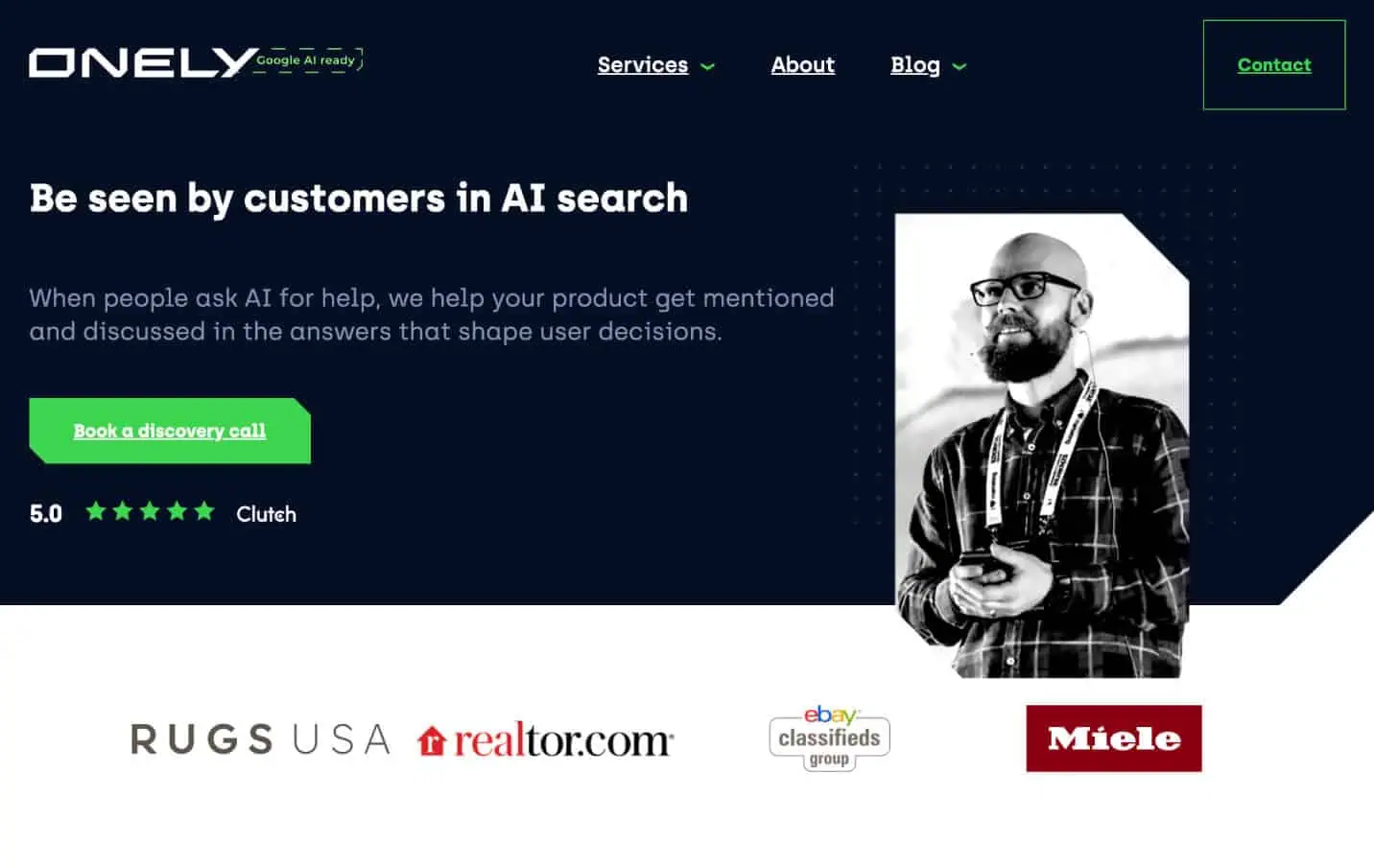 Screenshot of Onely's homepage.